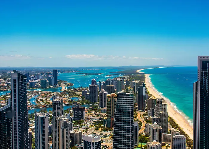 Golden Riviera Absolute Beachfront Resort Gold Coast