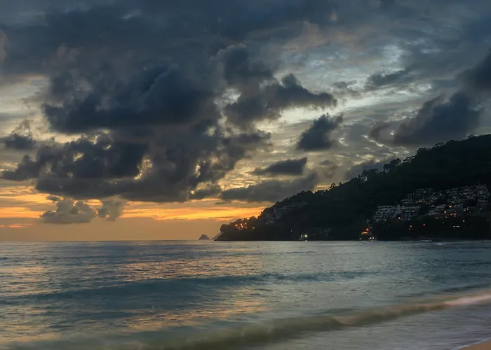 Patong Resort Hotel - Sha Extra Plus