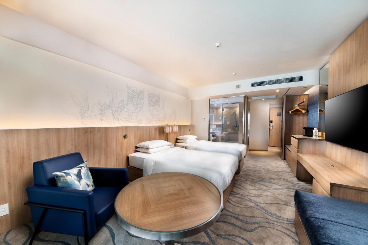 Deluxe Twin Beach View for 4 people