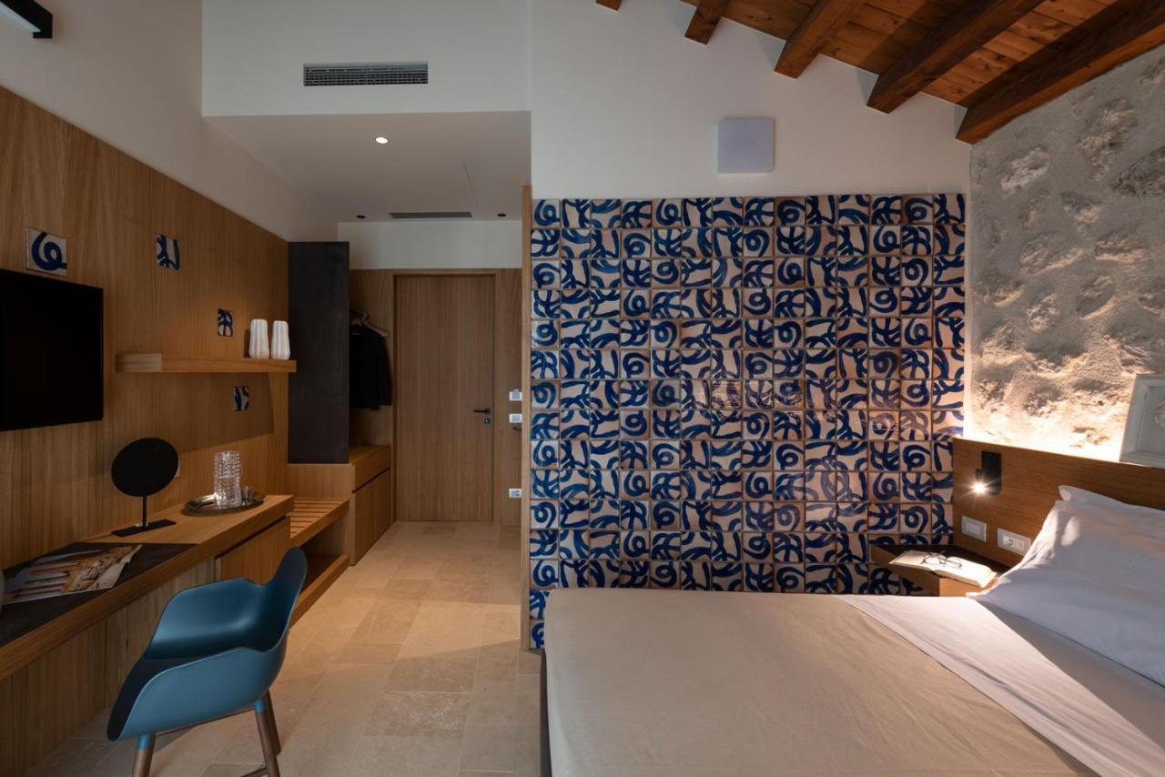 Superior Double Room,1345662065:JPEG