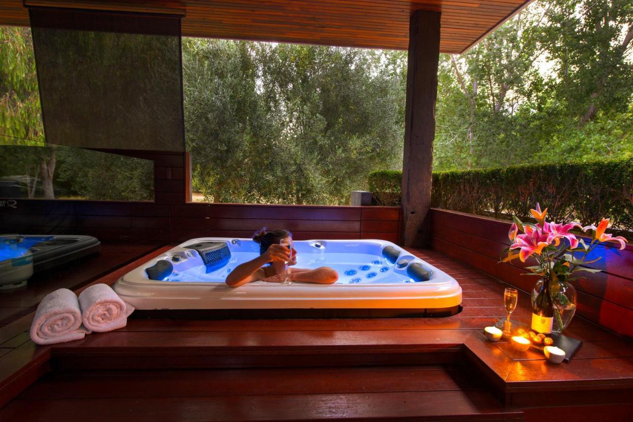 Botanica - One-Bedroom Villa with Hot Tub