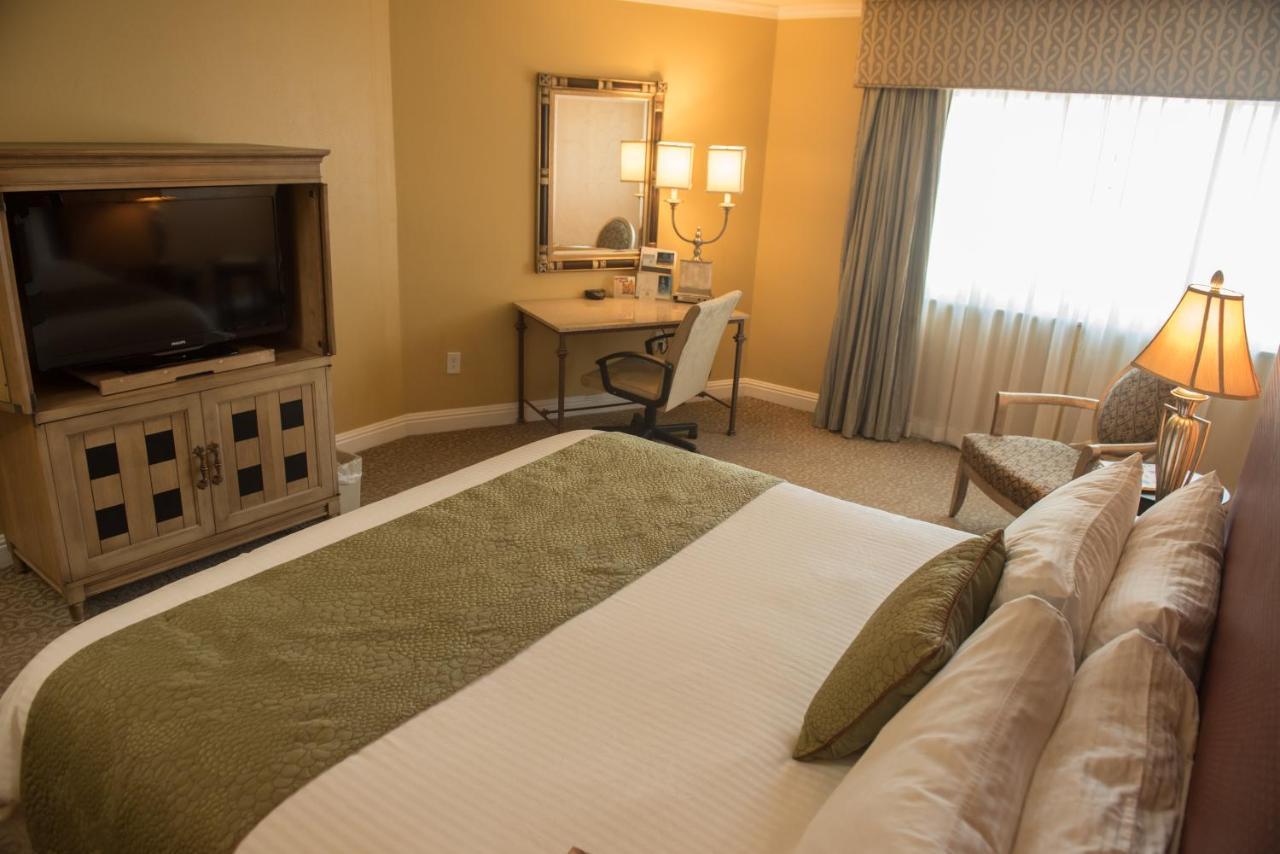 King Room - Non-Smoking,1540383067:JPEG