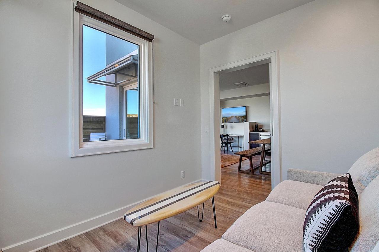 King Suite with Balcony,1013369461:JPEG