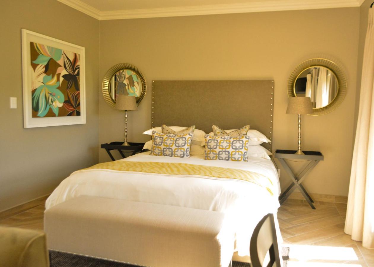 Superior Villa,1351679173:JPEG