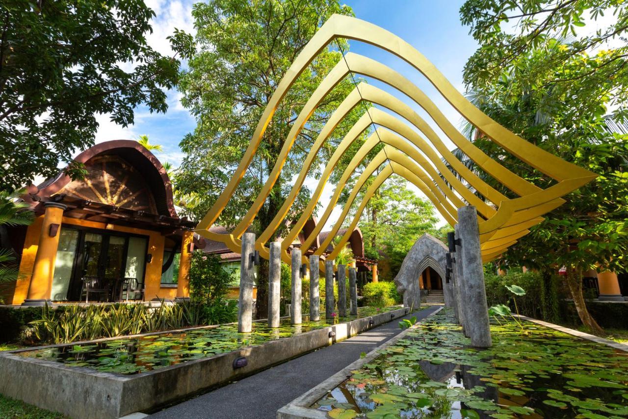 Tropical Villa