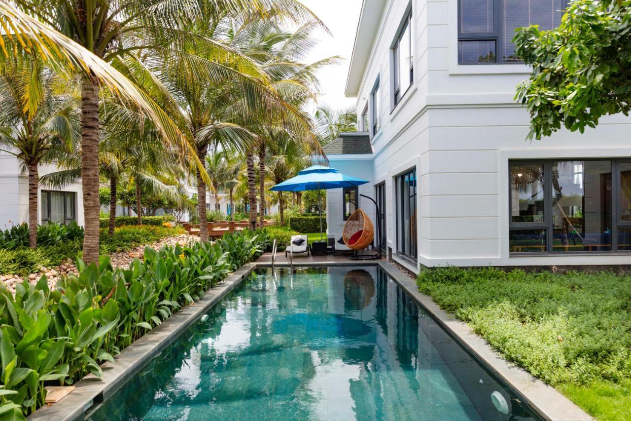 Three-Bedroom Villa with Private Pool and Garden View,1067177557:JPEG