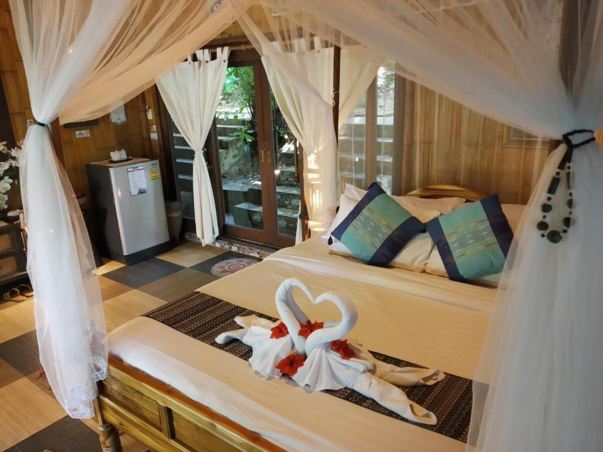 Grand Superior Double Room,1065449116:JPEG