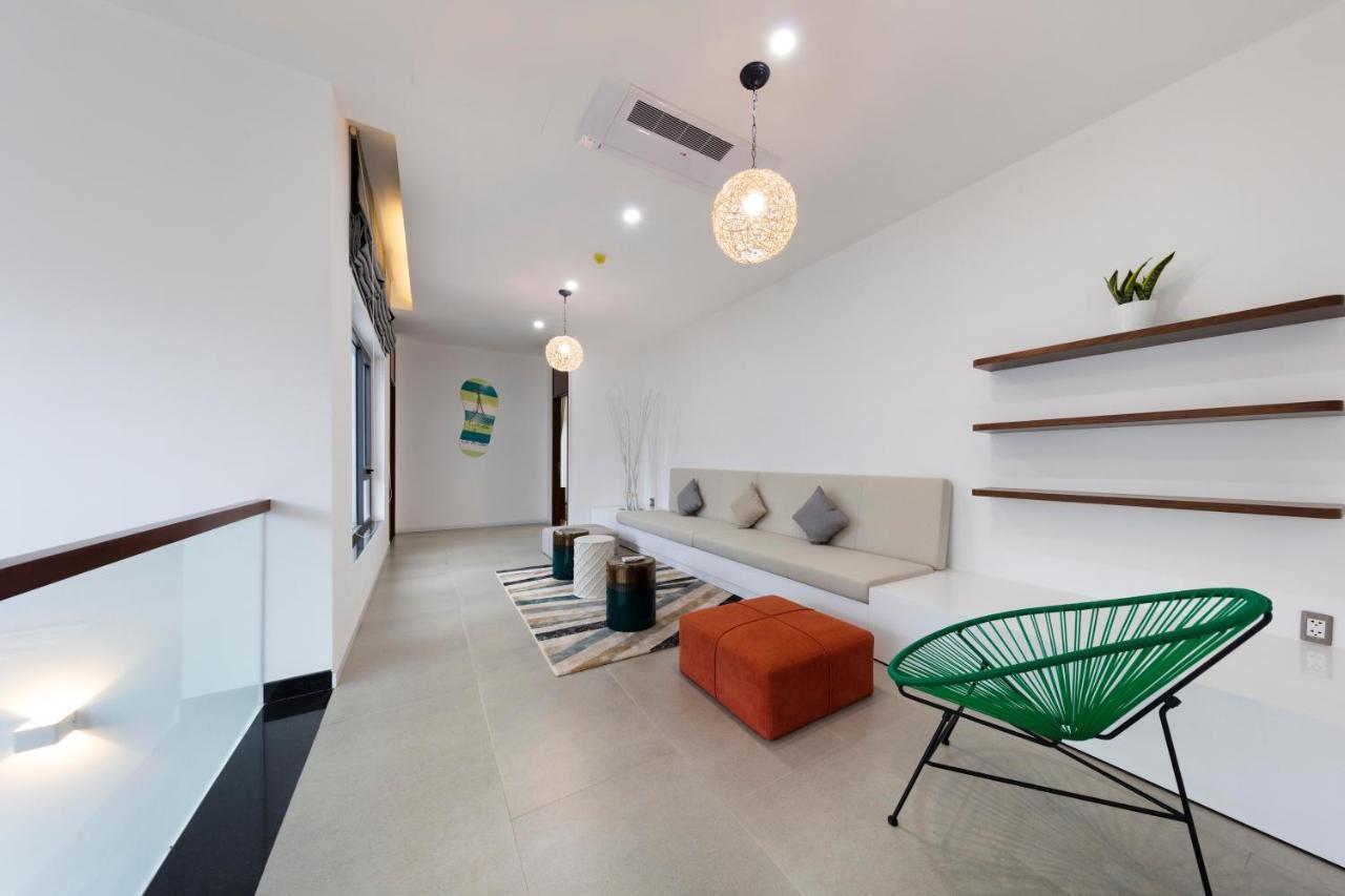 Four-Bedroom Villa with Private Pool and Garden View,1067183764:JPEG