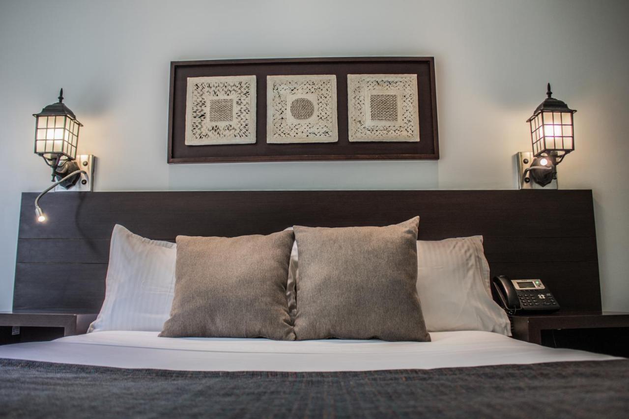 Double Room,1067679661:JPEG