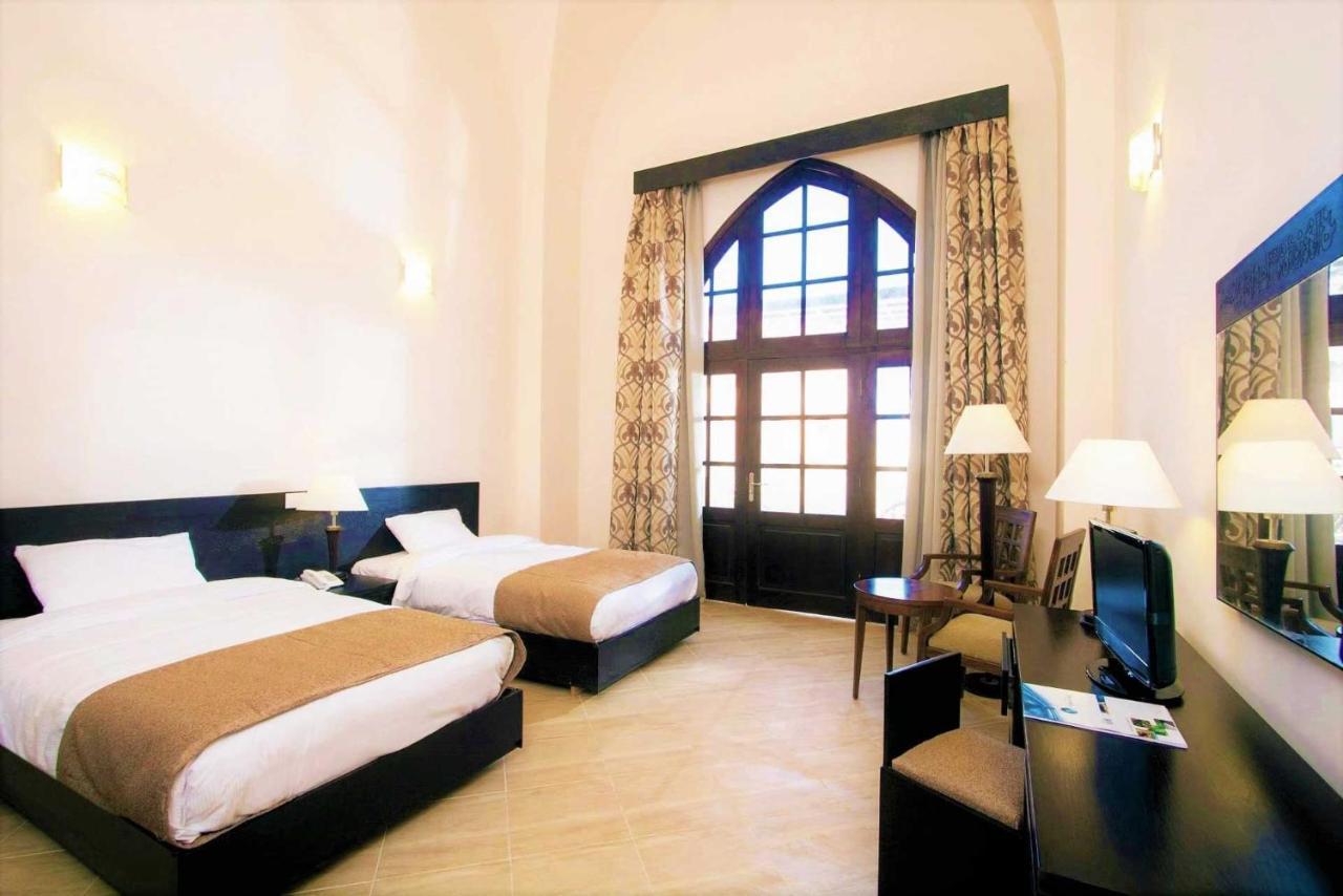 Standard Double or Twin Room,1087670527:JPEG