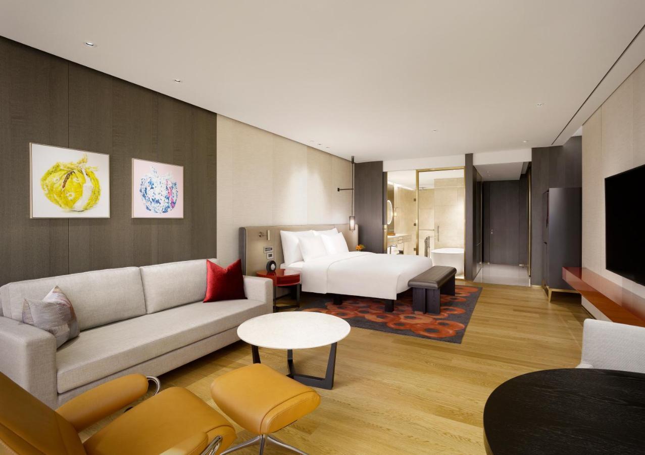 King Room with City View,1669076902:JPEG