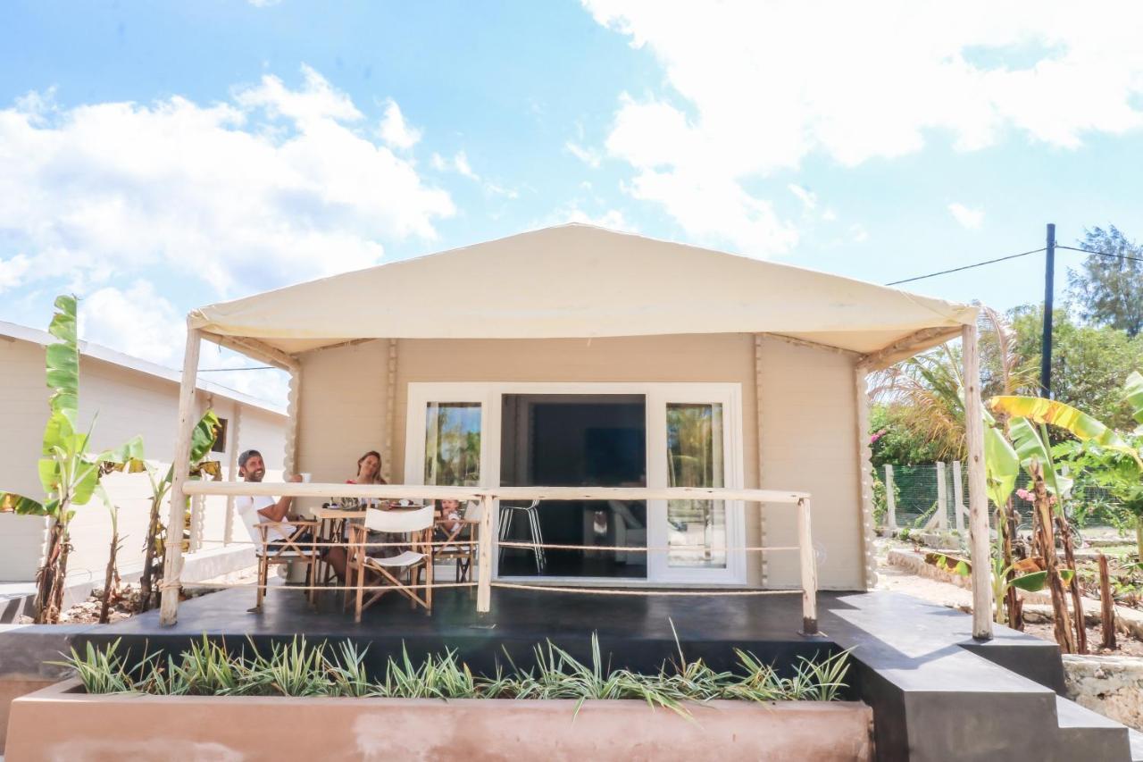 Apartment with Pool View,1079050507:JPEG