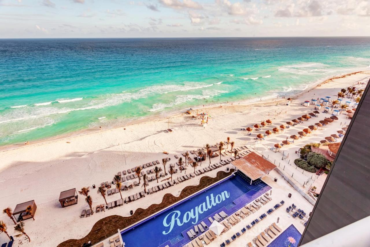 Luxury Junior Suite Ocean Front 