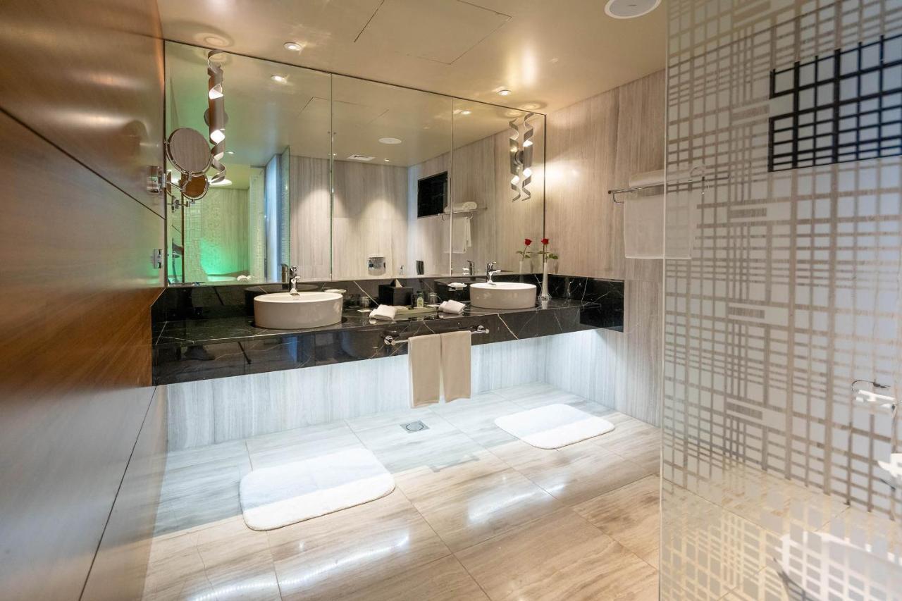Royal Suite with Sea view