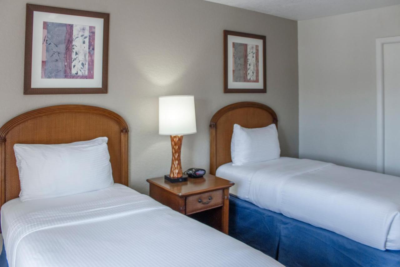 Two-Bedroom Suite