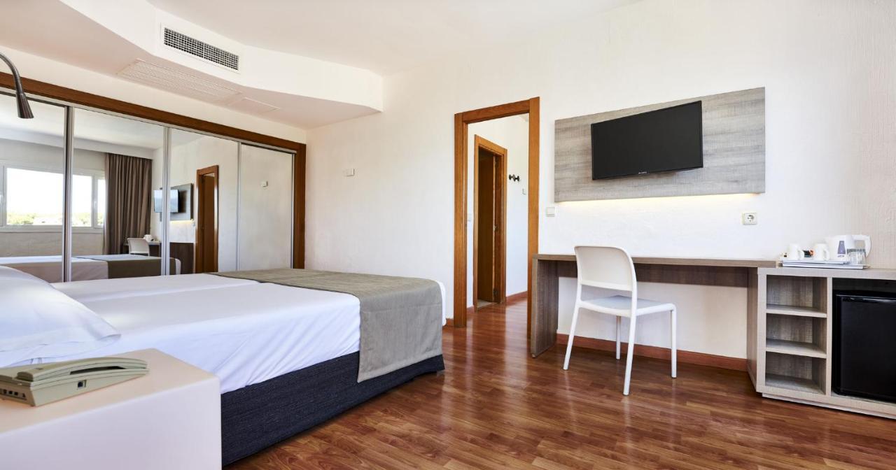 Standard Double Room for Single Use,1096256406:JPEG