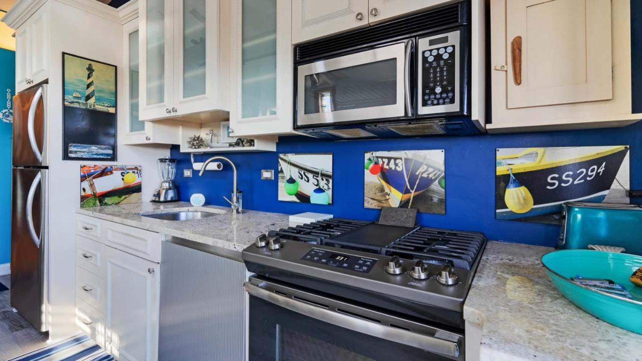 One-Bedroom Bungalow