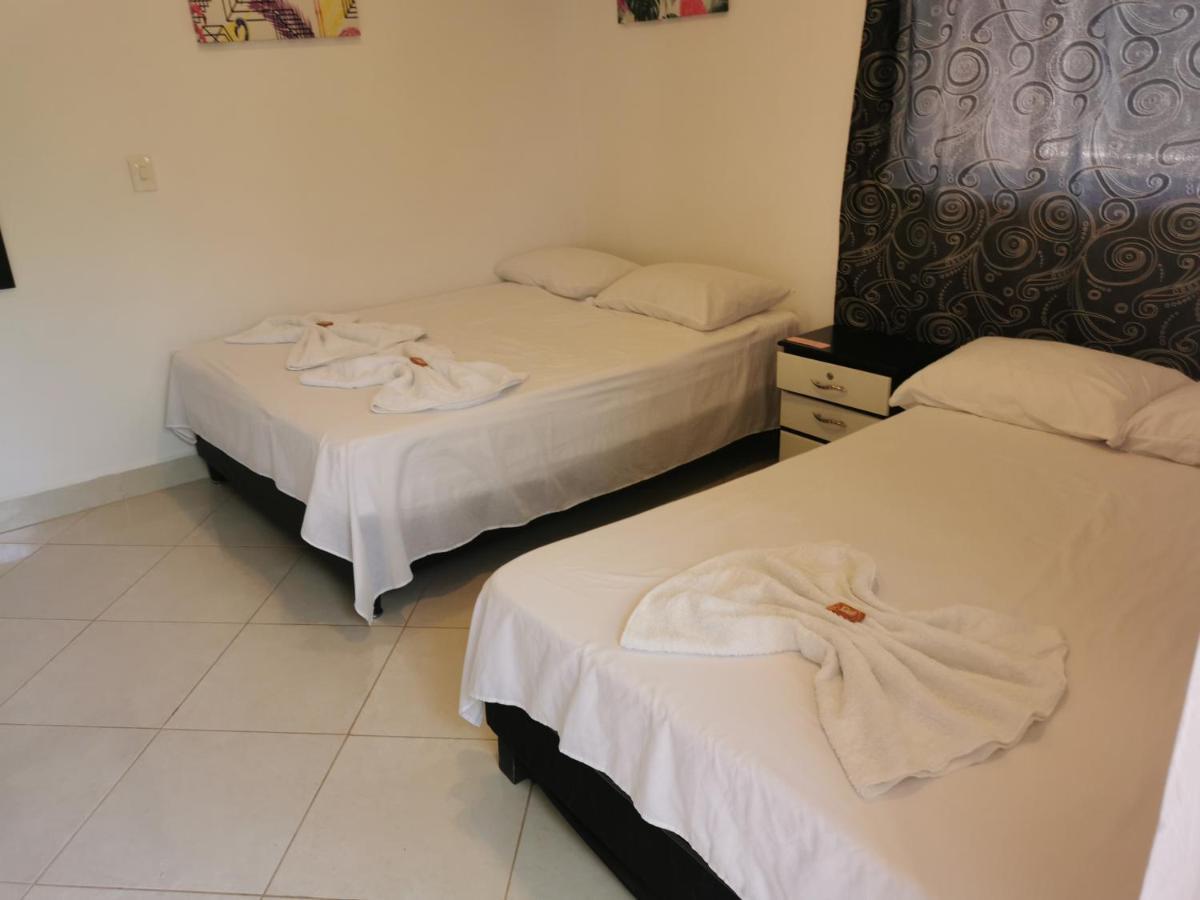 Twin Room,1679628057:JPEG