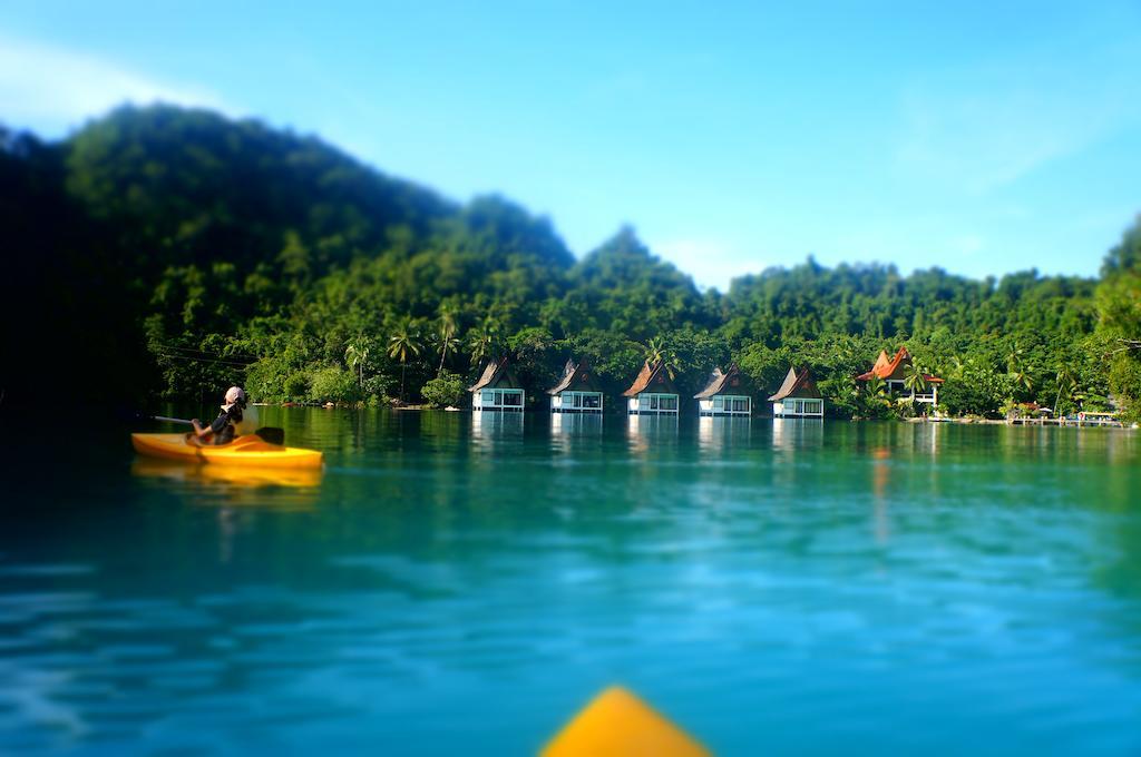 Water Cottage,330695389:JPEG