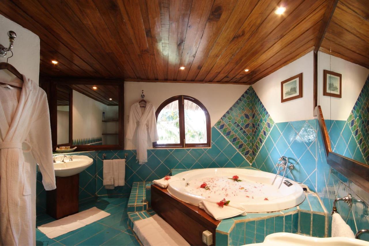 Suite avec Baignoire Spa