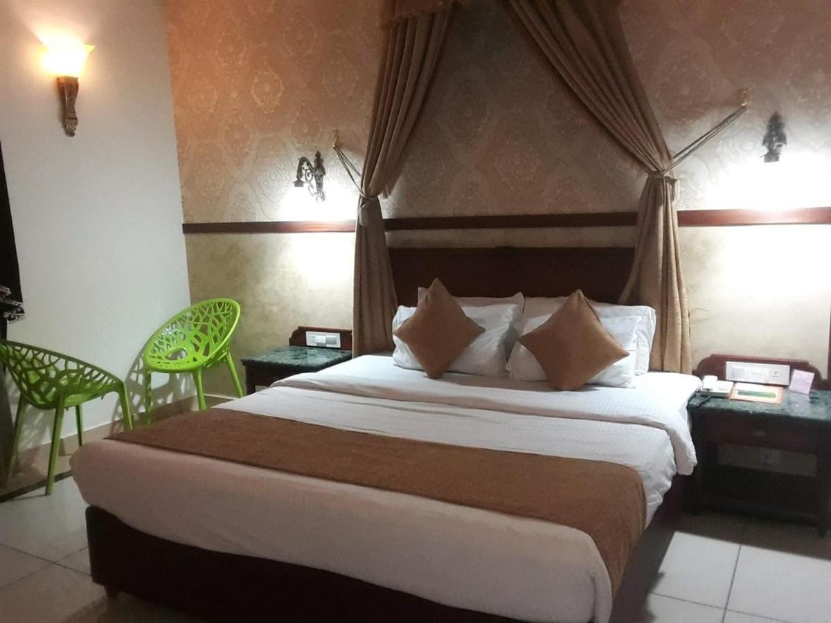 Double or Twin Room,1643777548:JPEG
