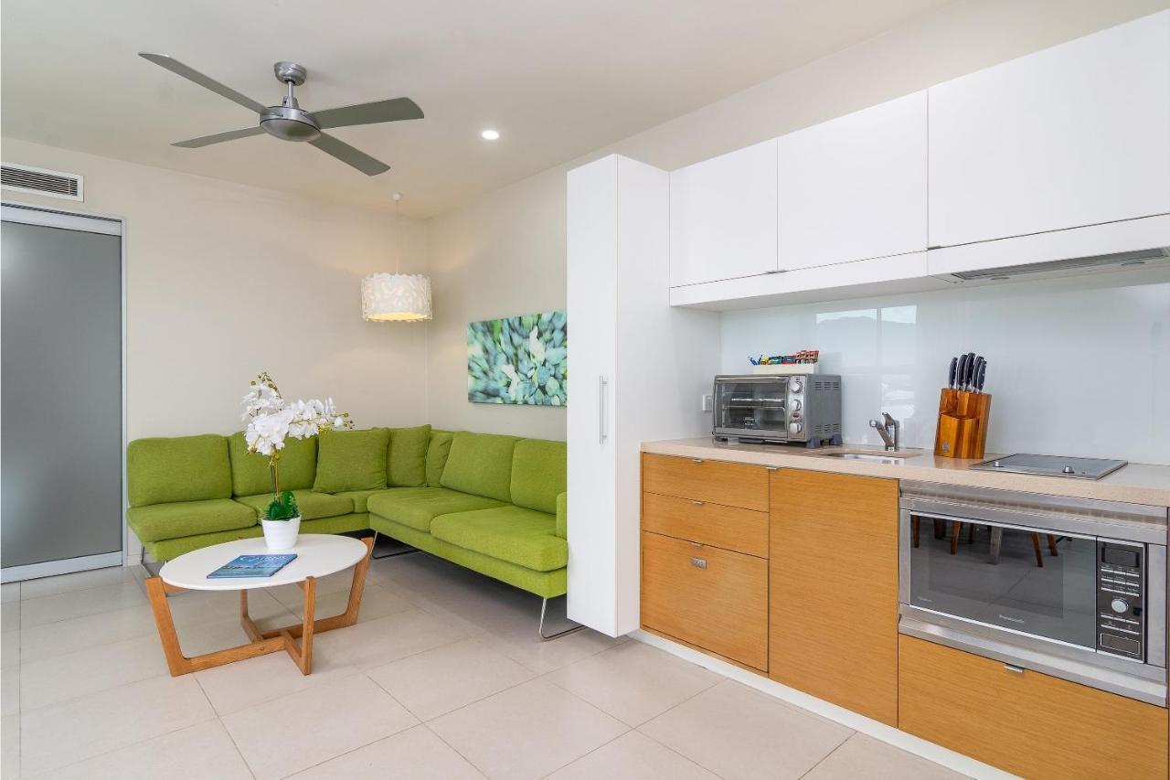 One-Bedroom Apartment,1138795372:JPEG