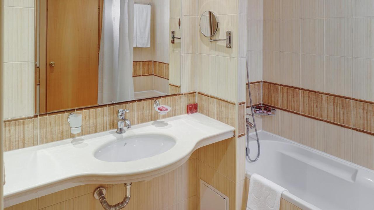 Zweibettzimmer mit Meerblick - untere Etage