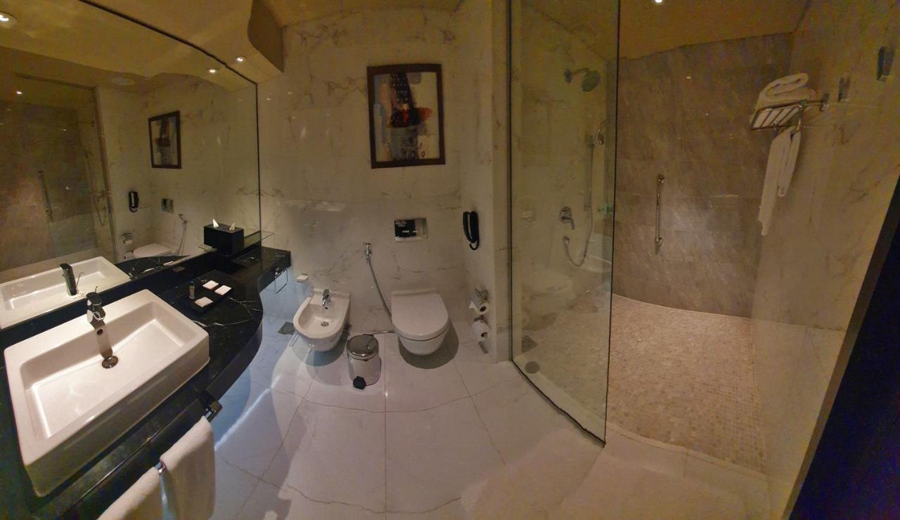 Grand King Room with Sea view