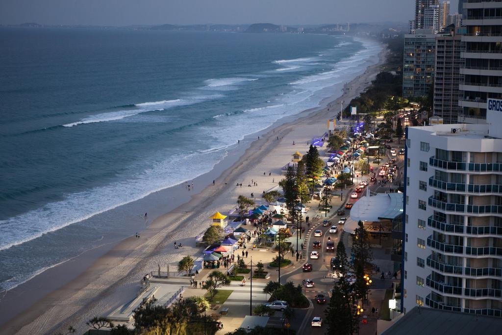 Queen Room  - Beach Front