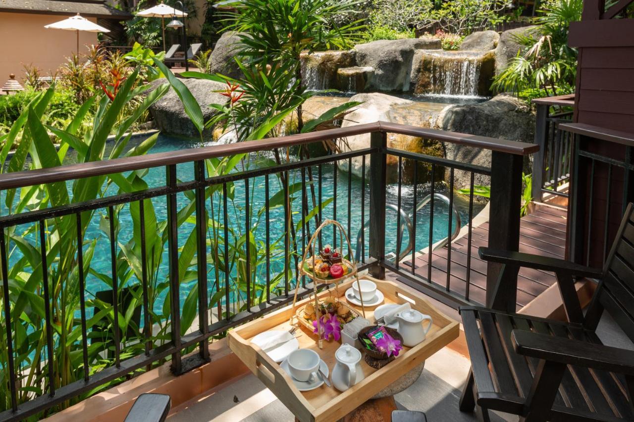 Waterfall Pool Access Room,1274040661:JPEG