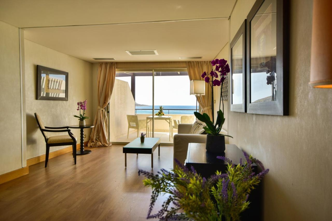 Exclusive Single Room with Sea View