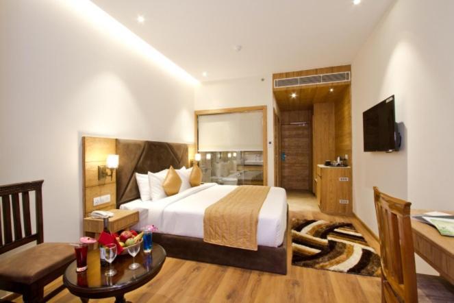 Superior Queen Room