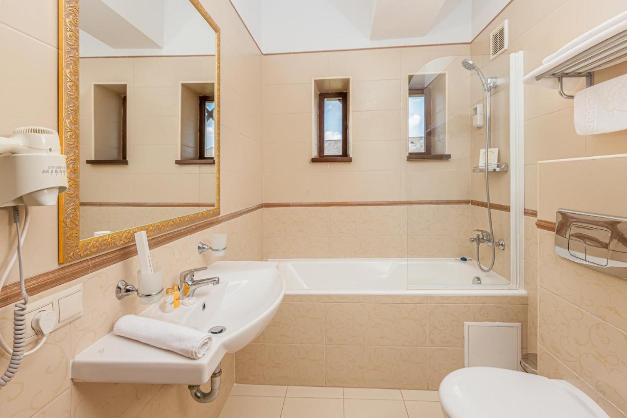 Deluxe Apartment,1164108801:JPEG