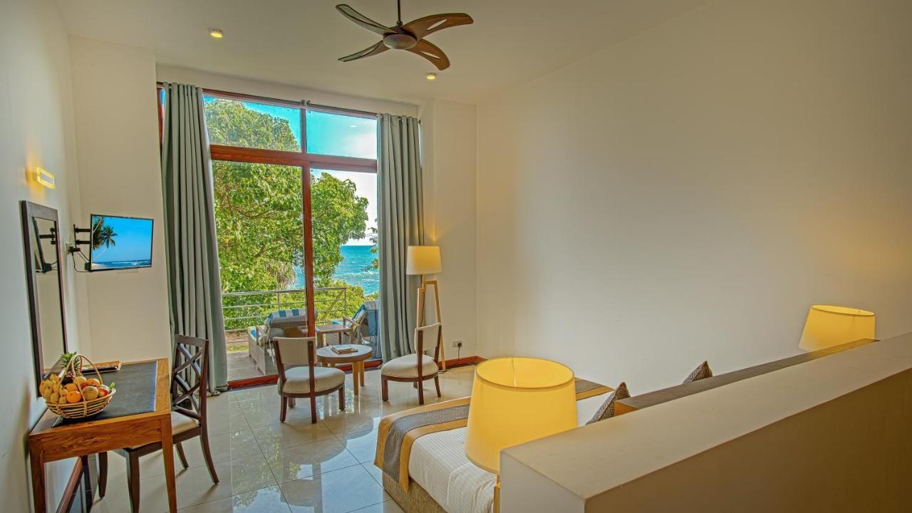 Luxury Sea View Room