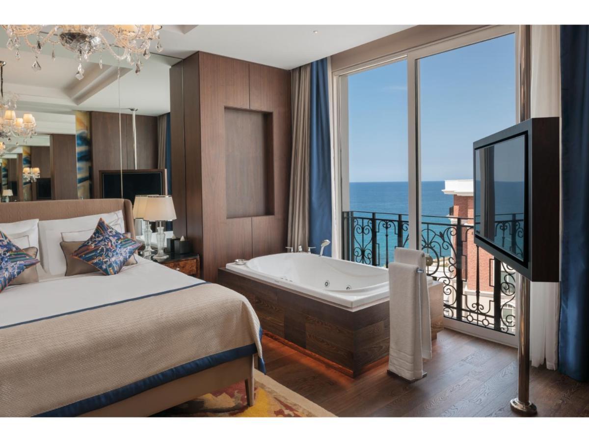 Suite with Sea View