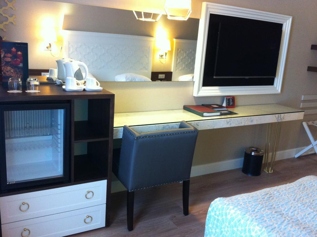 Standard Double Room with City View,1433683201:JPEG