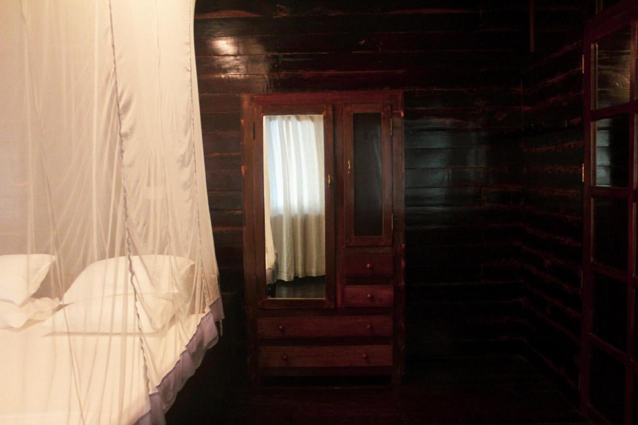 Deluxe Double or Twin Room with Sea View