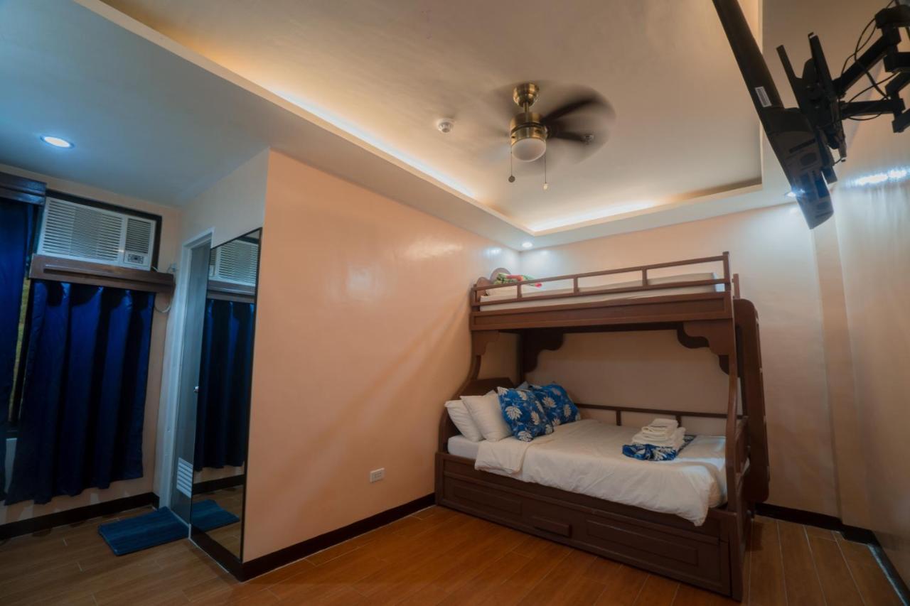 Deluxe Family Suite,1186713220:JPEG