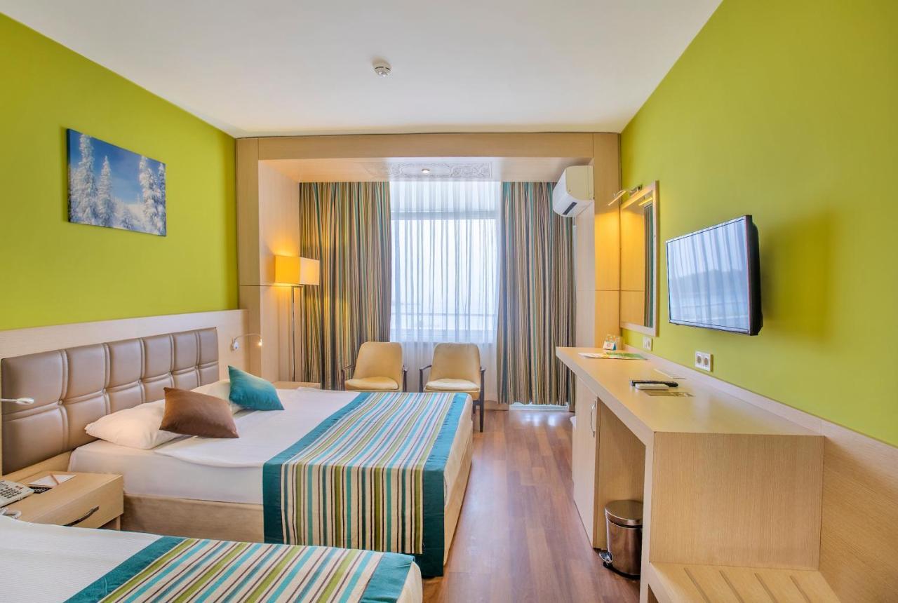 Standard Double or Twin Room Sea View