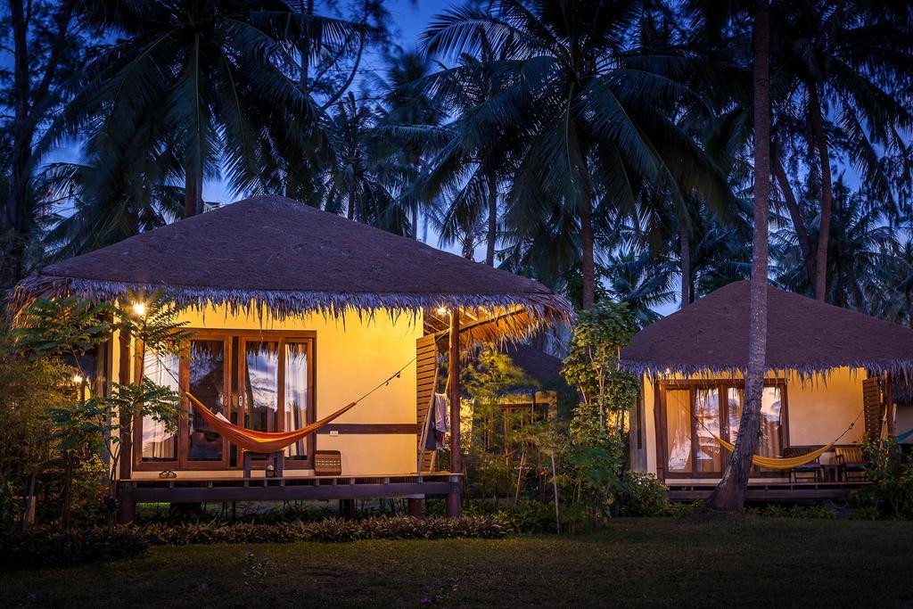 Garden Bungalow,1215759397:JPEG