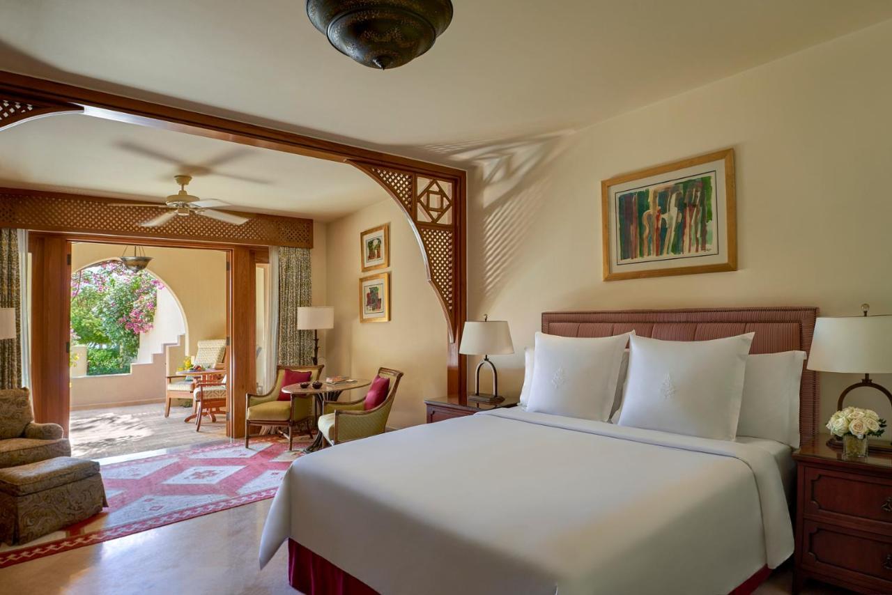 Superior King Room with Palm View,1531059331:JPEG