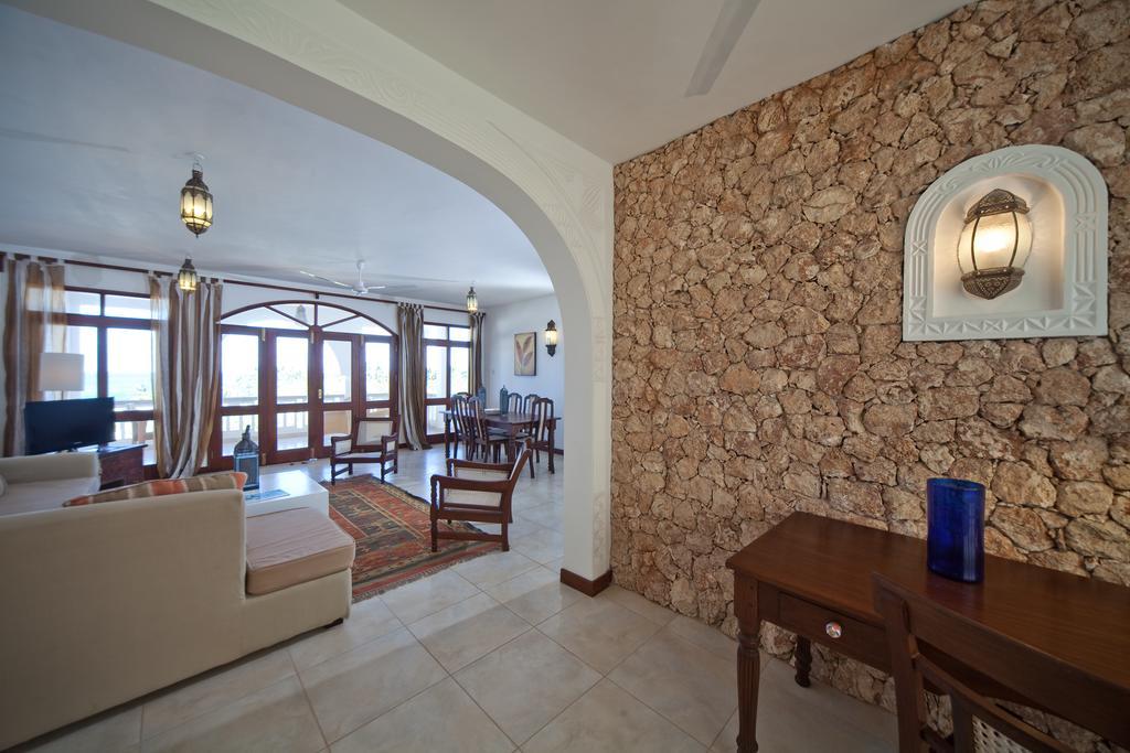 Three-Bedroom Suite,119875263:JPEG