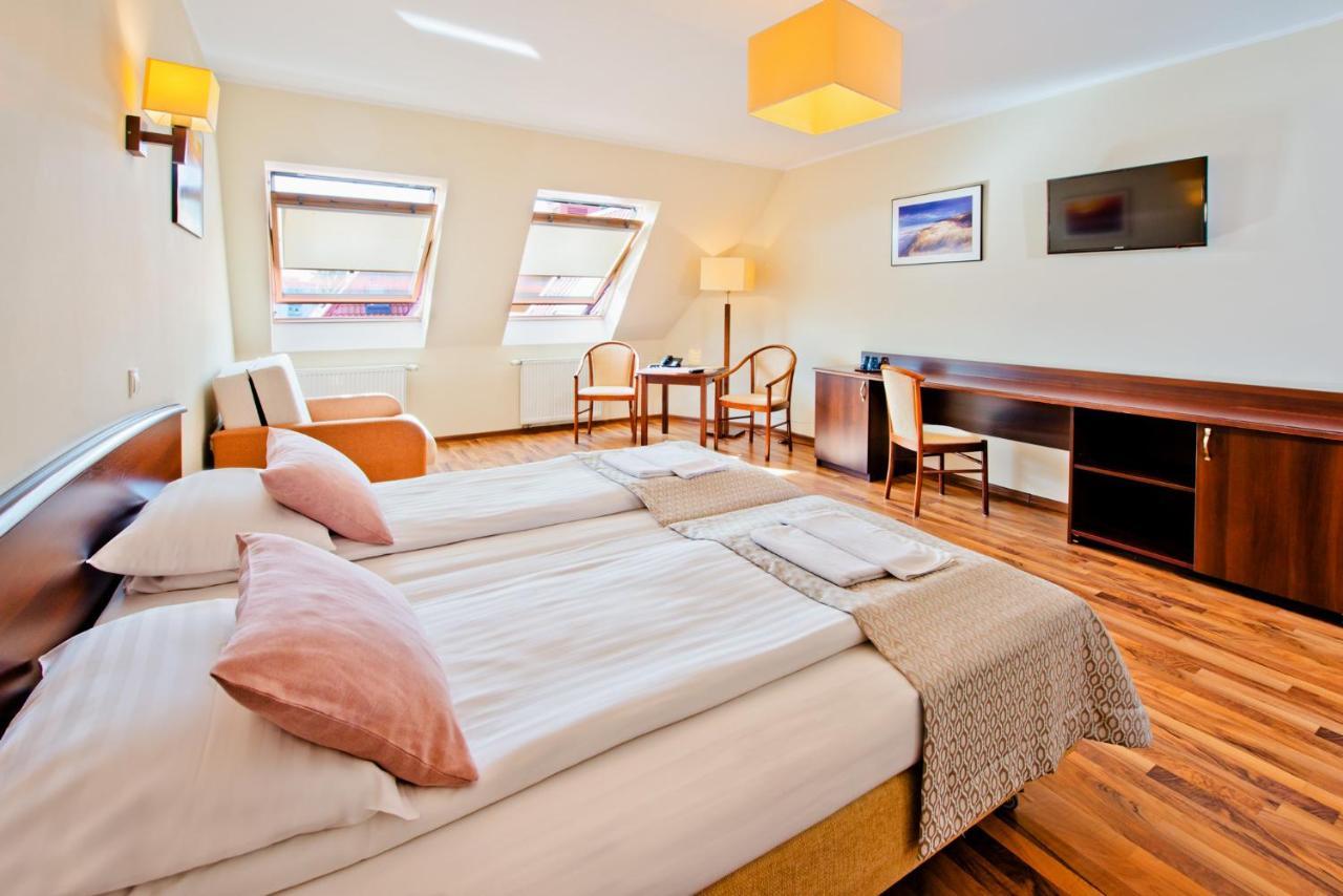 Economy Single Room