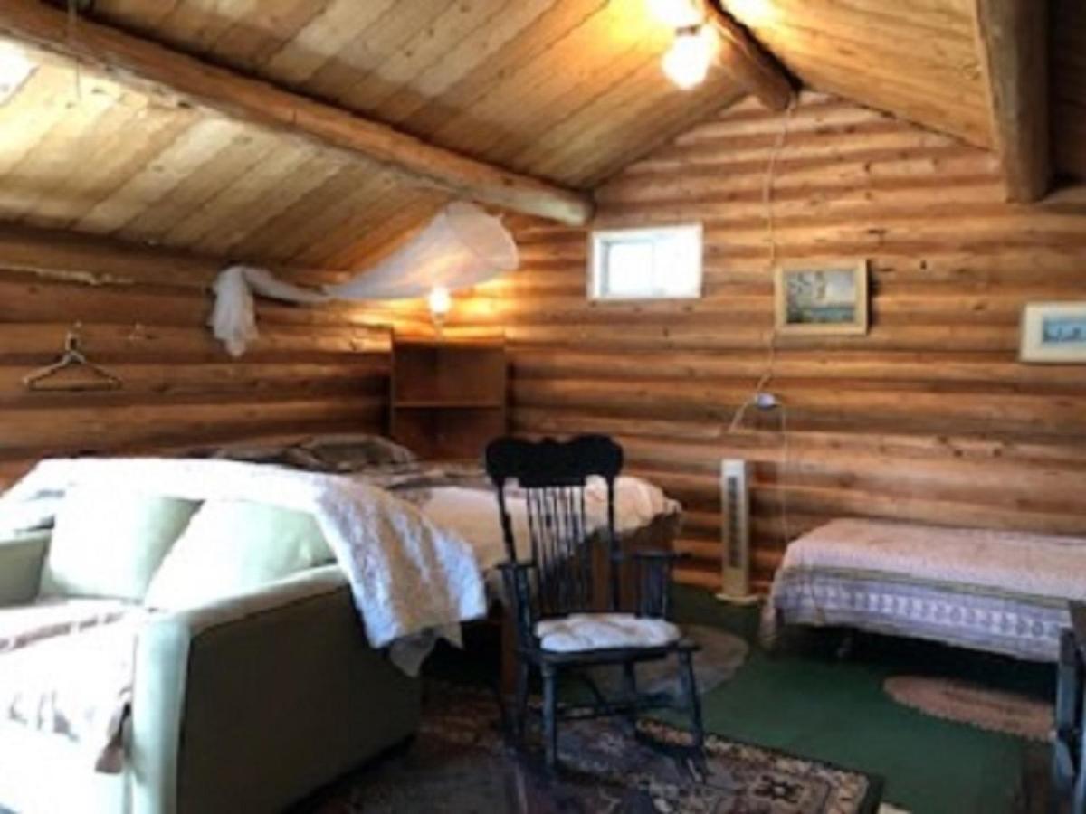 Studio,1203616915:JPEG