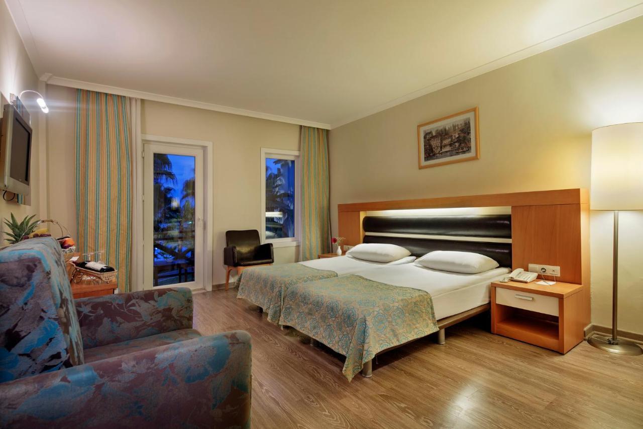 Standard Double or Twin Room,1364220737:JPEG
