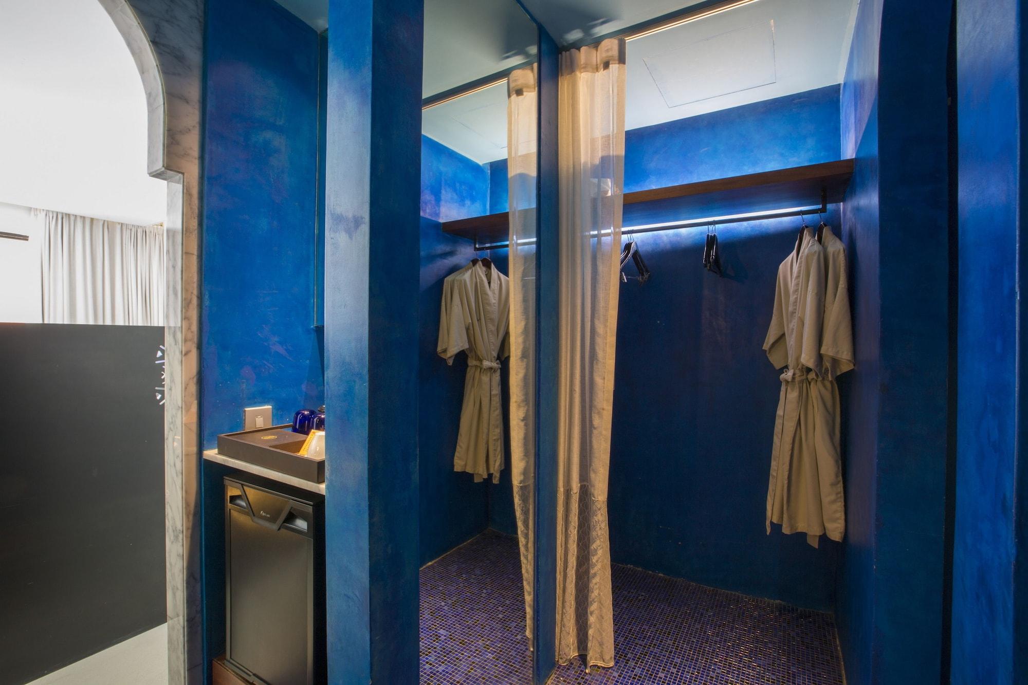 Junior Familiensuite mit Poolblick
