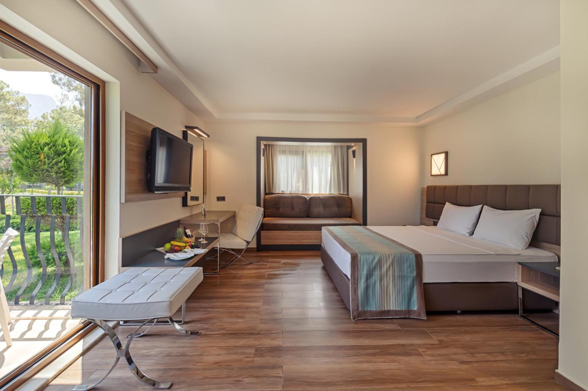 Double Room with Garden View,1634435051:JPEG