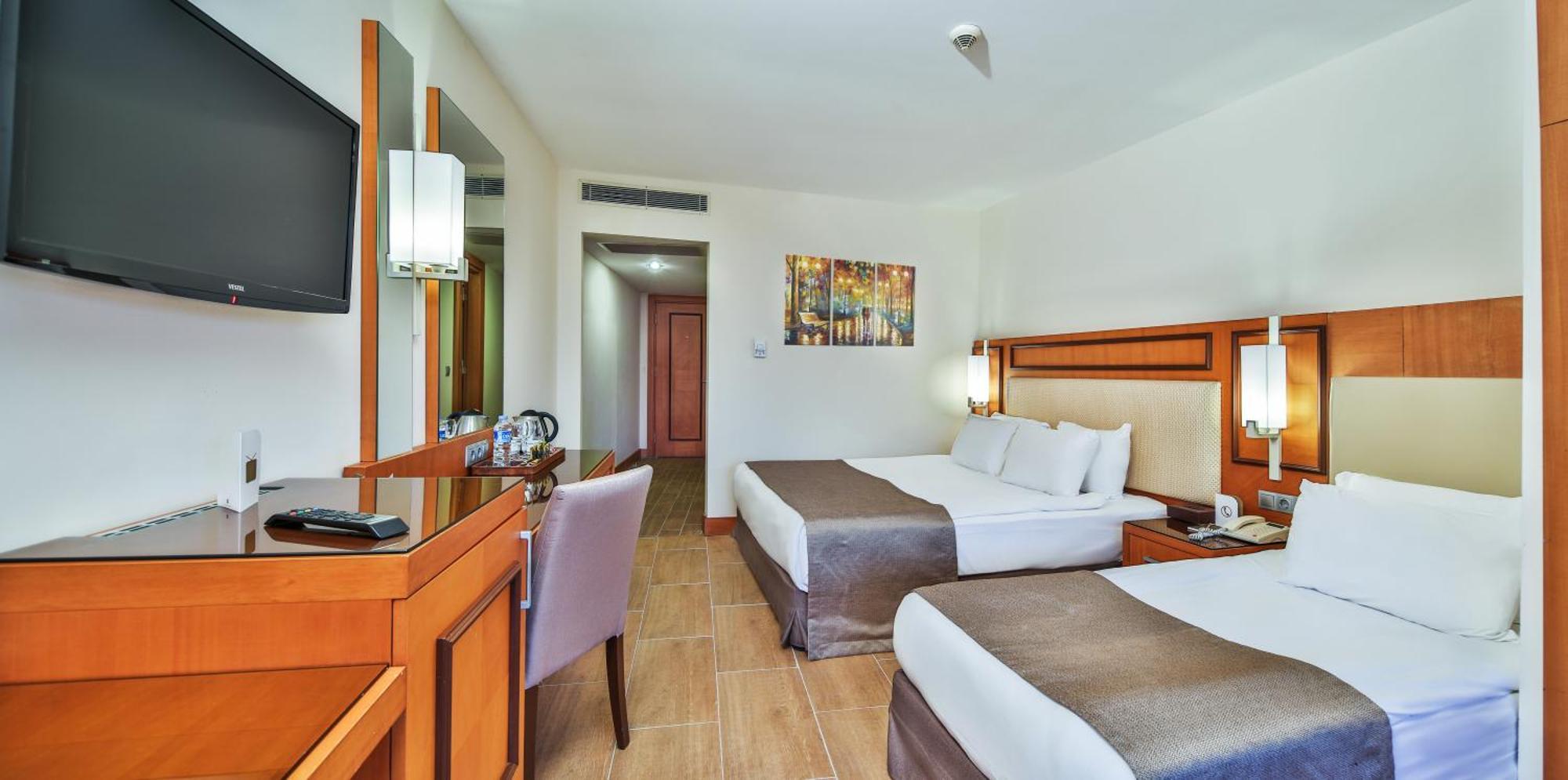 Standard Double or Twin Room,1365779195:JPEG