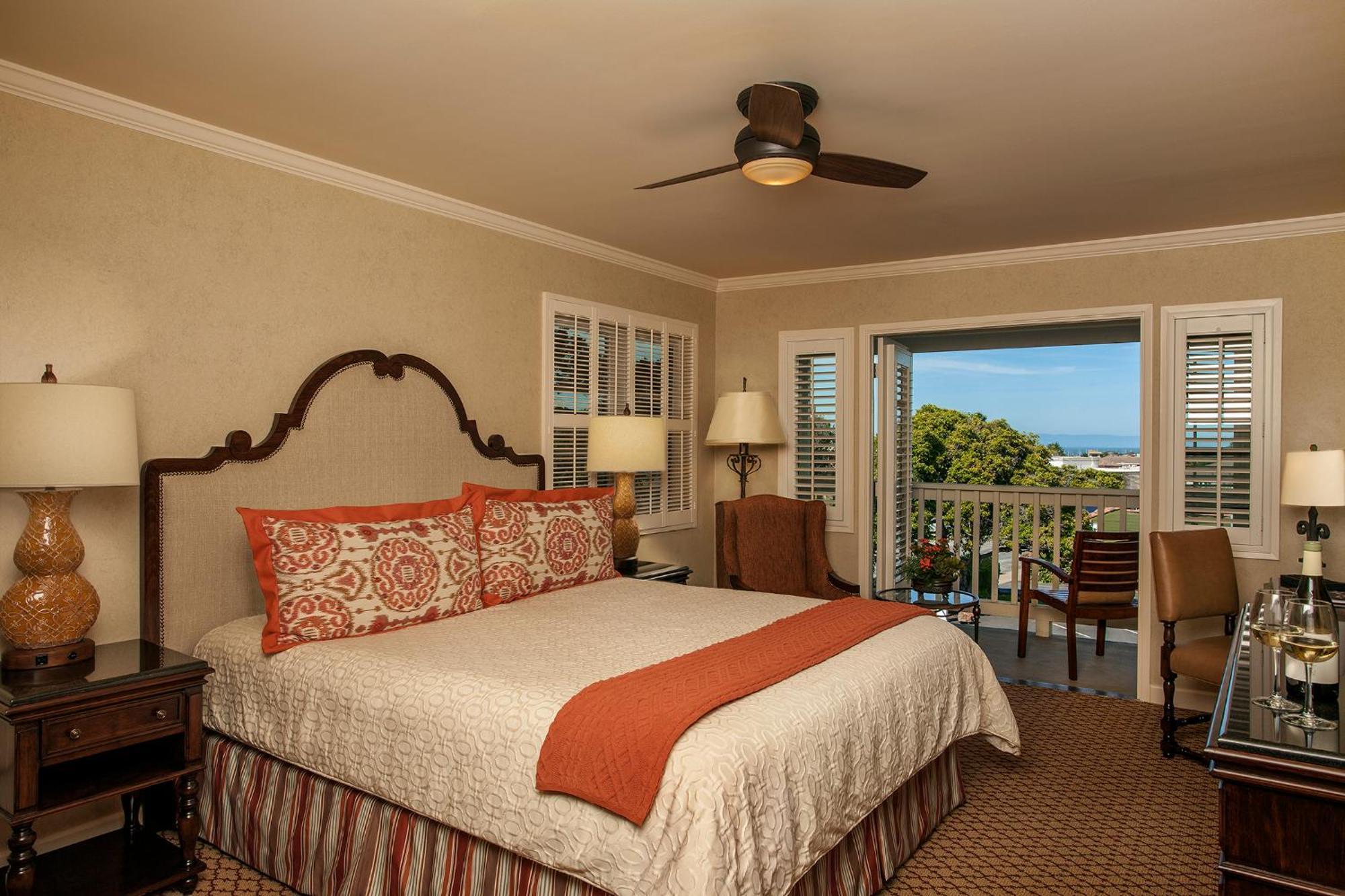 Deluxe King Room,1210994482:JPEG