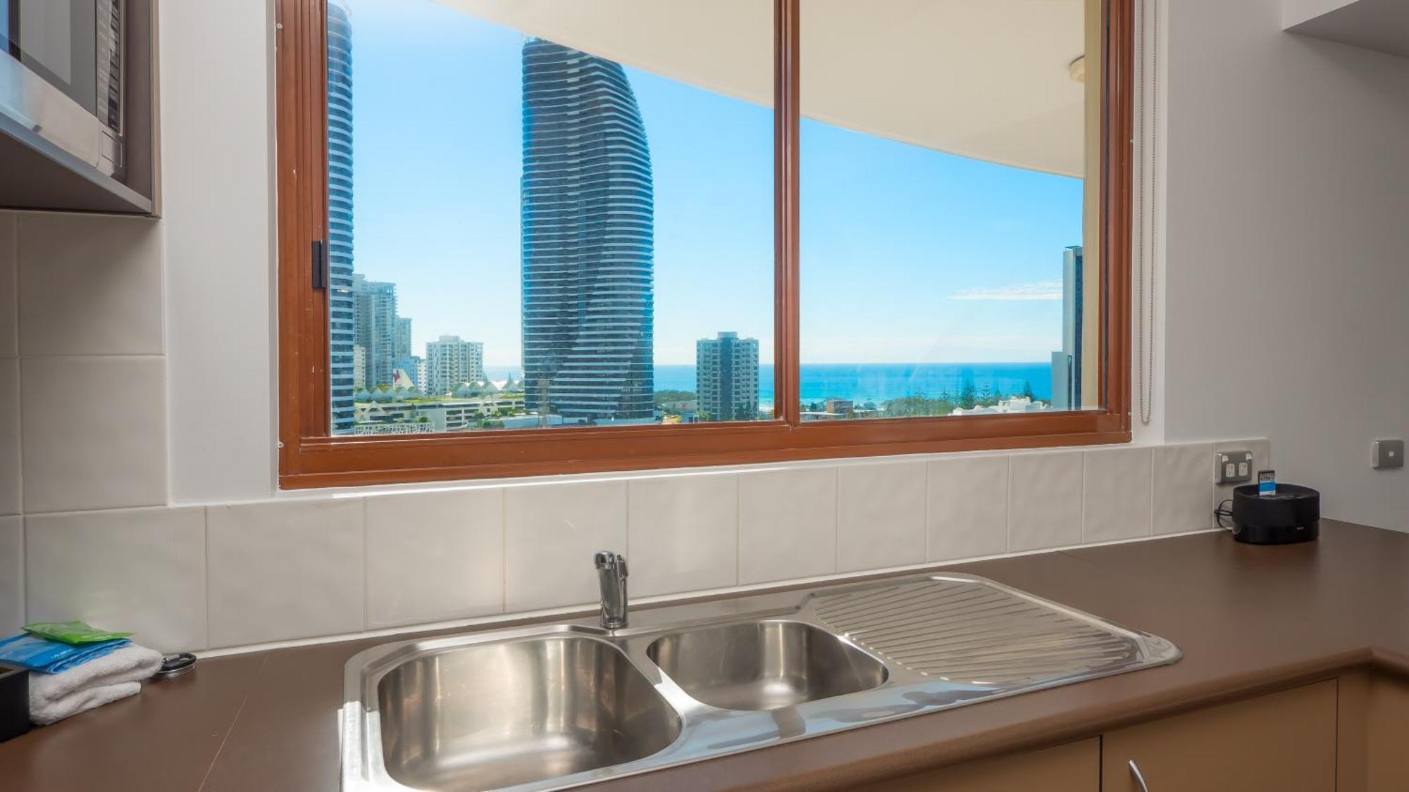 One-Bedroom Sub Penthouse,1212545602:JPEG